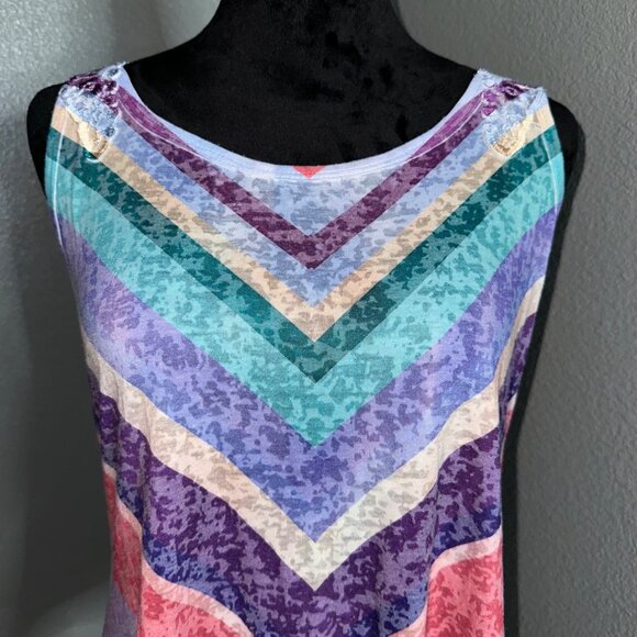 Vintage Only Nine Tank Top Size M Chevron Lace Back Boho Festival USA - Picture 2 of 7